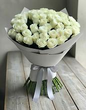 Букет 35 Белых роз в Лукерьино