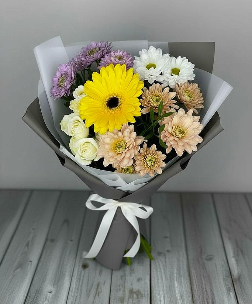 Букет цветов из: Розы, Герберы и Хризантемы в Лукерьино
