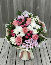 Букет цветов из:  Альстромерии, Гвоздики, Розы и Хризантемы в Лукерьино