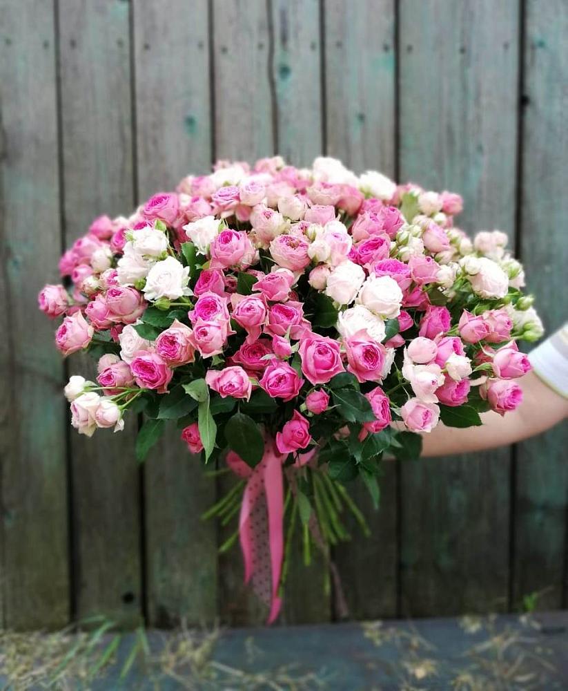 Букет Розовые кустовые розы Натали и Лав Лидия в Лукерьино