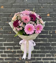 Букет цветов из:  Герберы и Хризантемы в Лукерьино